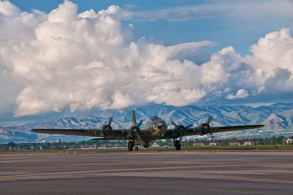 BOEING B-17F "MEMPHIS BELLE"